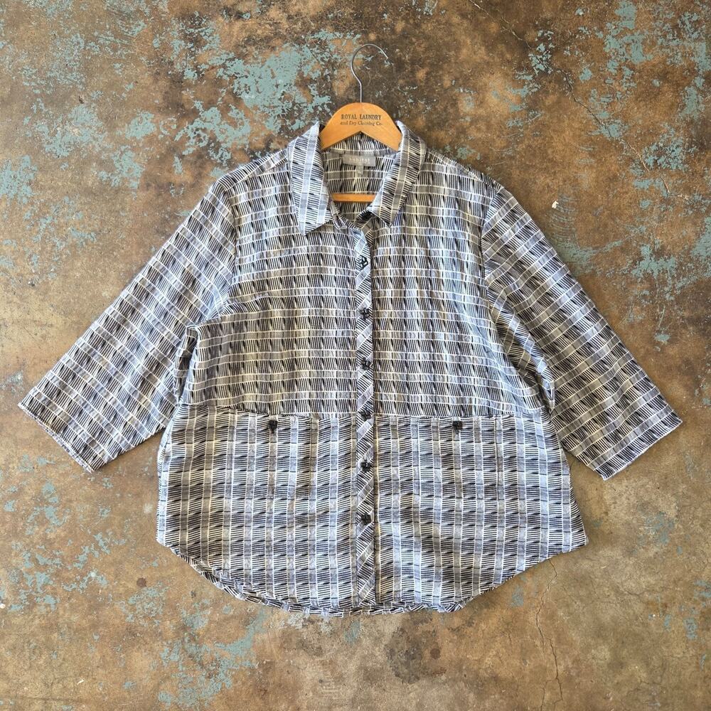 Habitat Boxy Fit Top Size L Black White Plaid Button Up 3/4 Sleeve Textured
